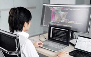 南充 api php源码,下载的php源码怎么运行呢？